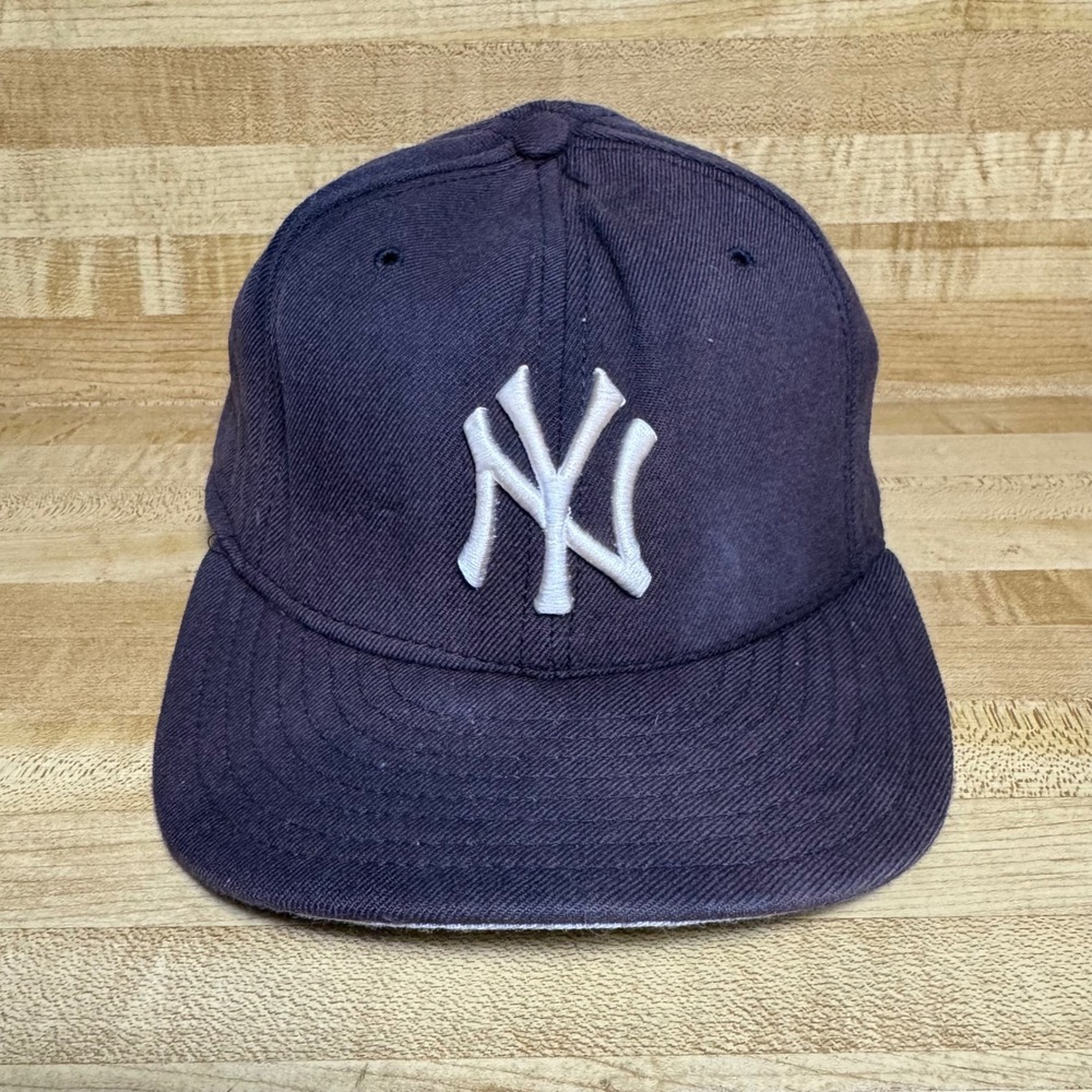 Vintage New Era 59FIFTY New York Yankees Fitted Hat 7 1/2 Navy Blue Wool USA
